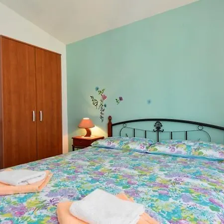 Appartement Apartment Medulin 3 *